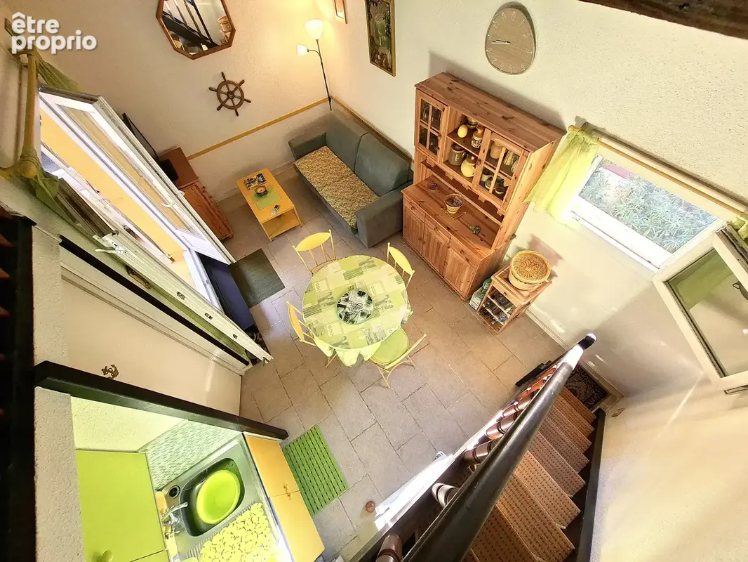 Studio mezzanine avec emplacement de parking - photo 9