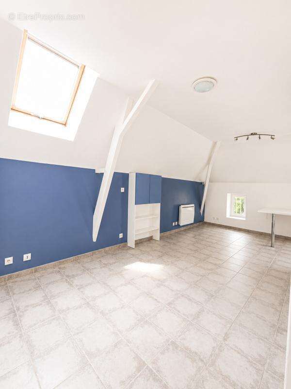 Appartement à LENCLOITRE