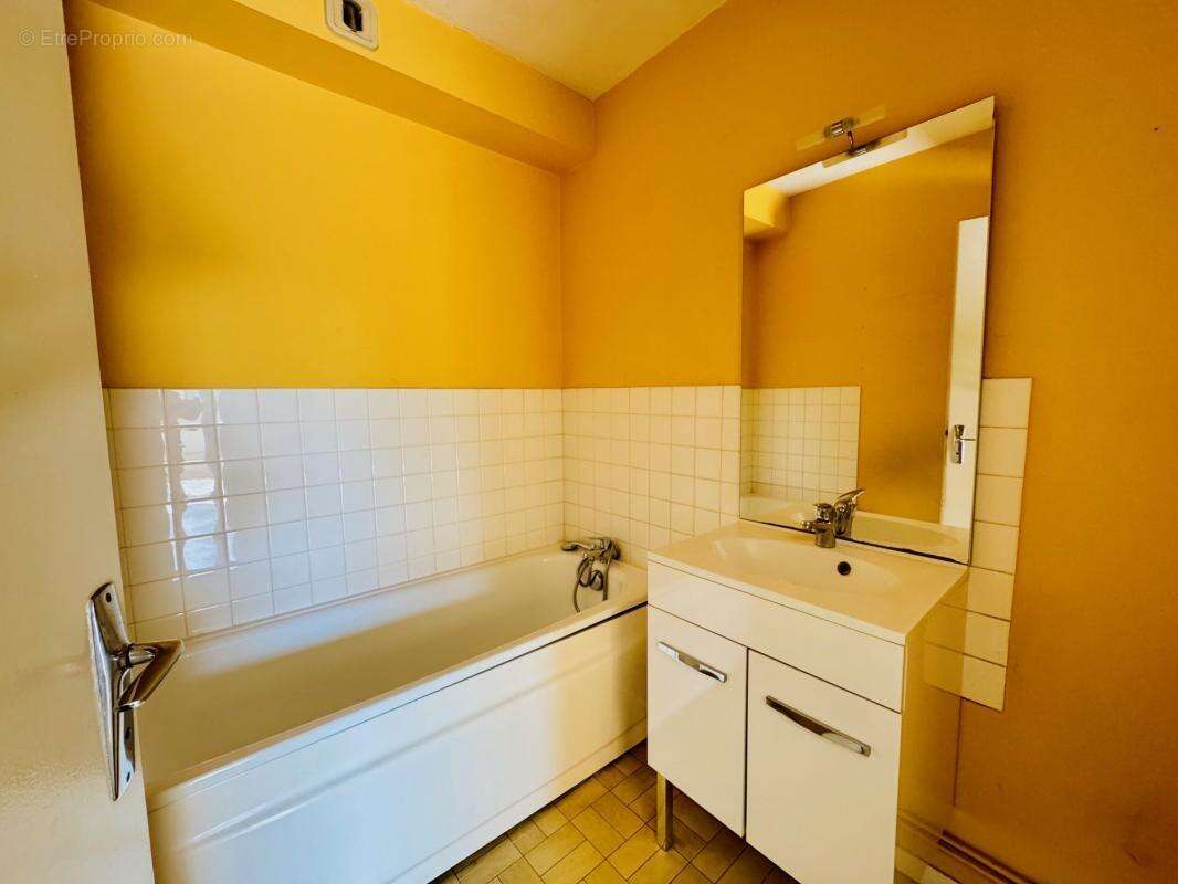 Appartement à SAINT-REMY