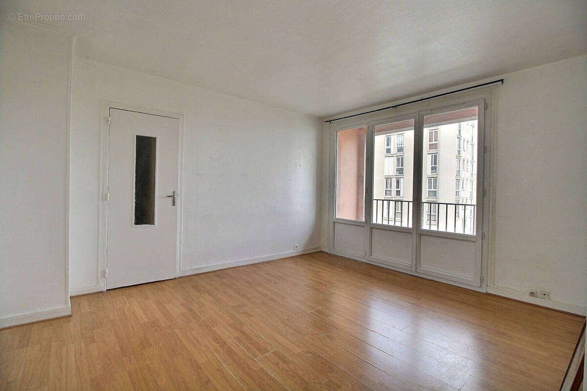 Appartement à COLOMBES
