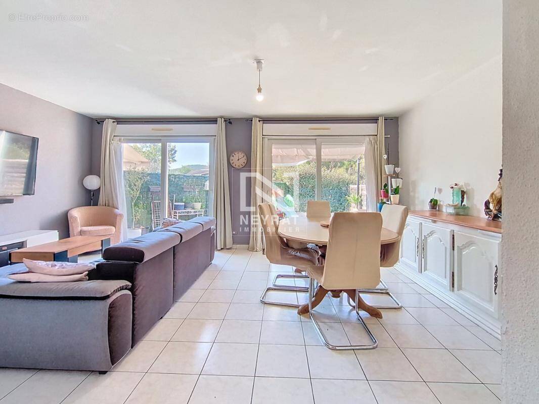 Maison à MONTAUROUX