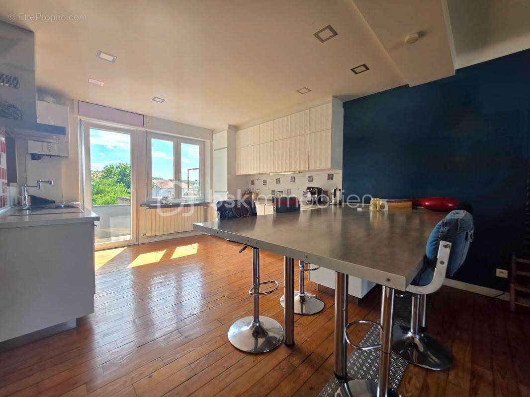 Immeuble avec 2 appartements - photo 3
