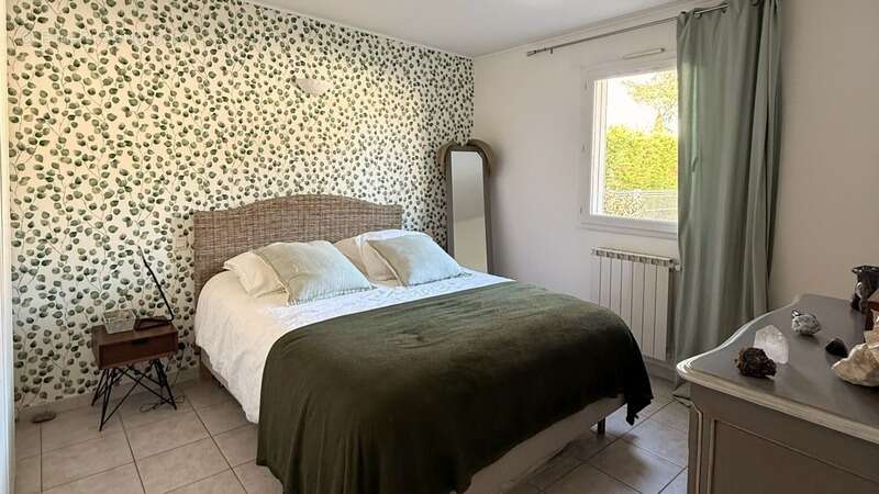 Appartement à CHATEAURENARD
