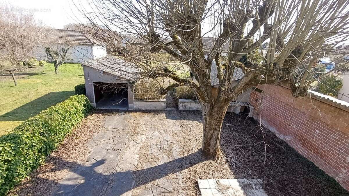 Maison à FERE-CHAMPENOISE