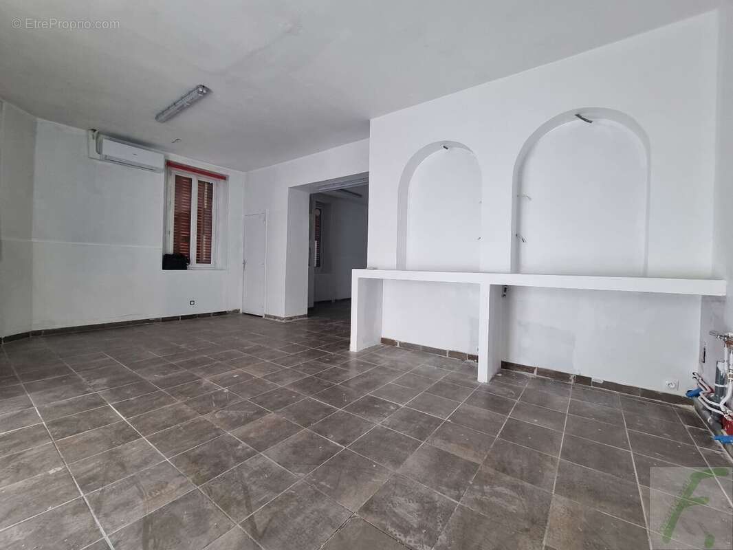 Commerce à CHAMBERY