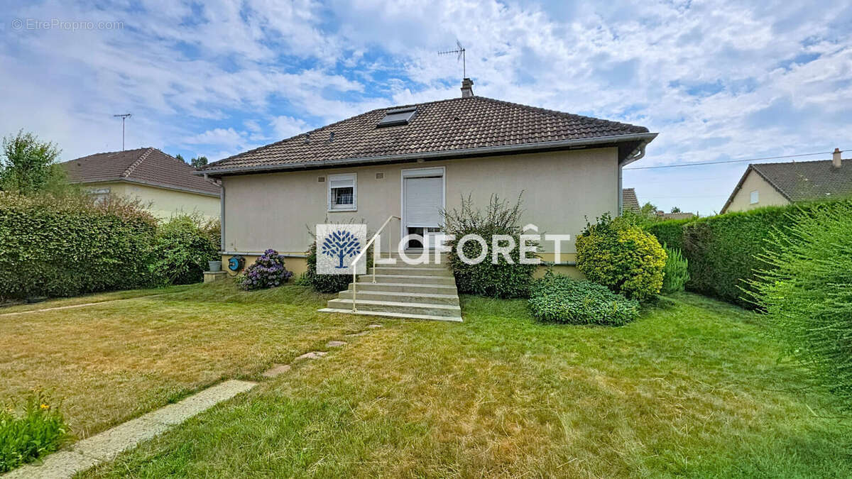 Maison Ognes 5 pièce(s) 90 m2 - photo 11