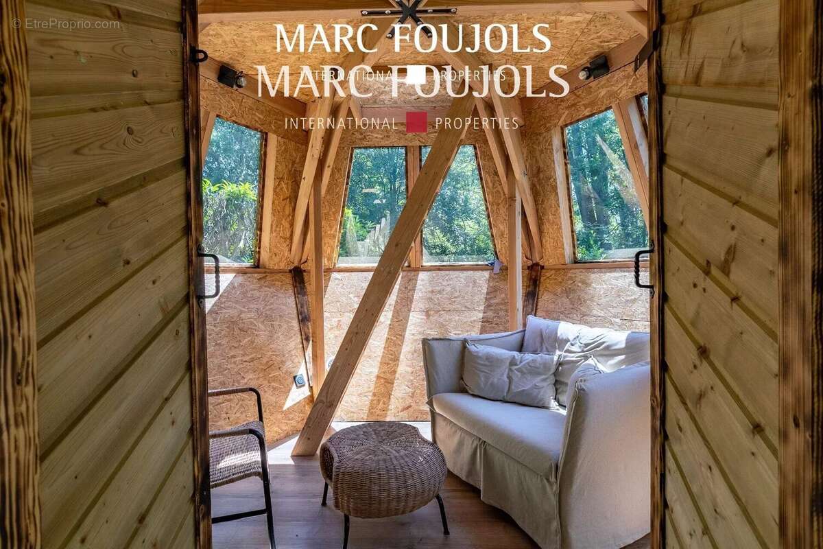 Maison à FONTAINE-CHAALIS