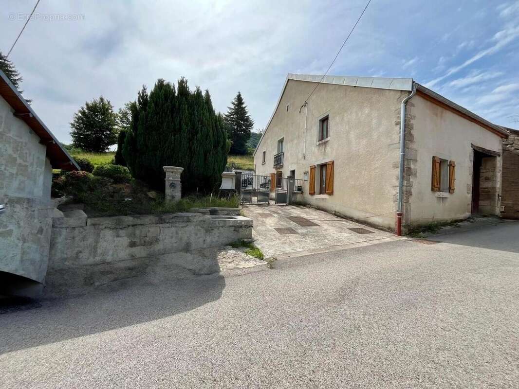 Photo 2 - Maison à IVREY