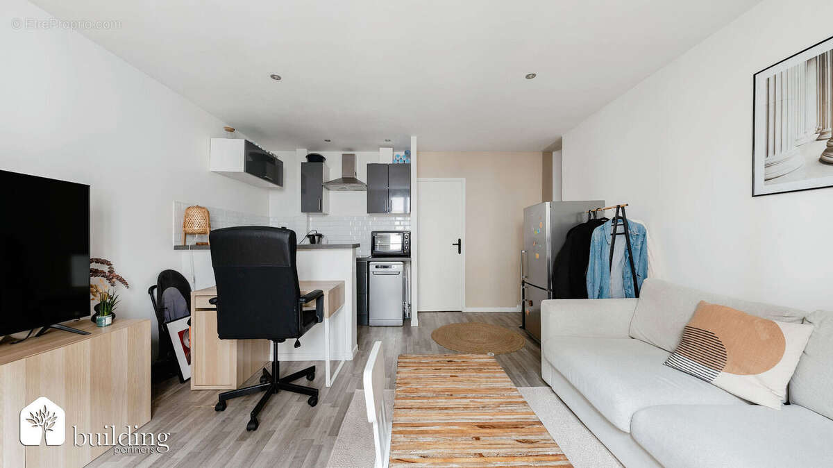 Appartement à LEVALLOIS-PERRET