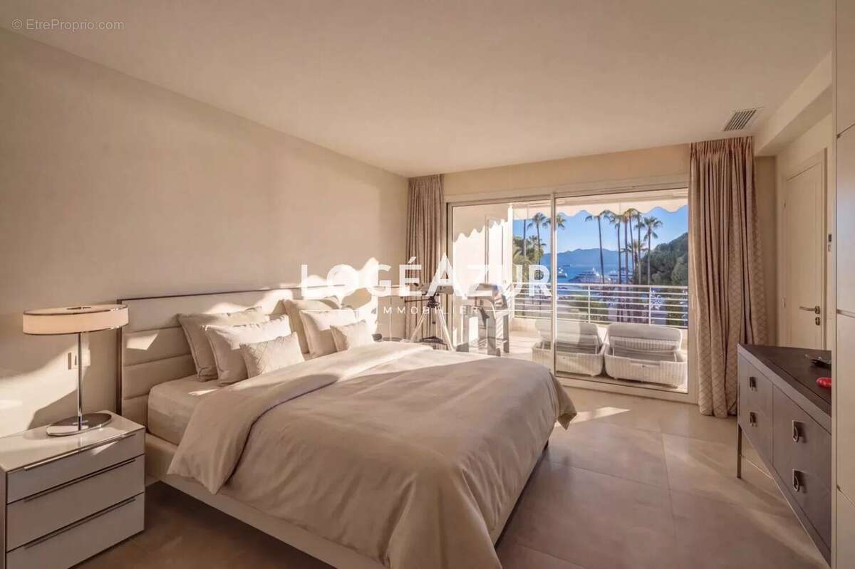 CANNES CROISETTE Appartement 4 Pièces Vue Mer - photo 18