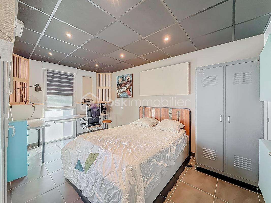 Appartement à LATTES