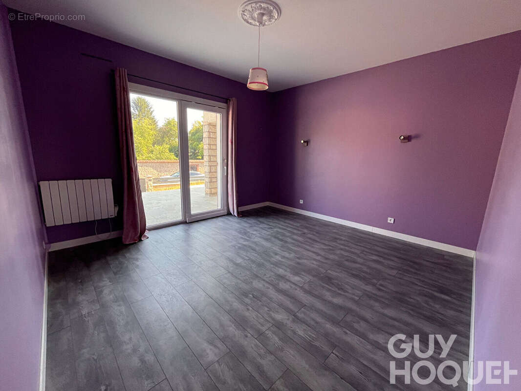 Maison  entièrement rénovée - photo 6