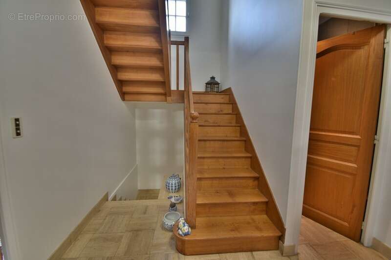 Maison à SAINT-PREST