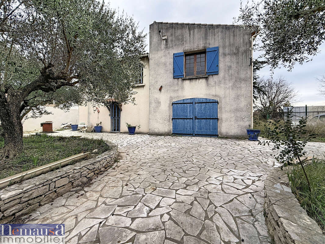 Maison à NIMES