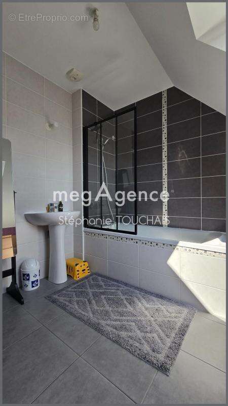 Maison 91m², 5 pièces sur 1185 m² de terrain clos - photo 13
