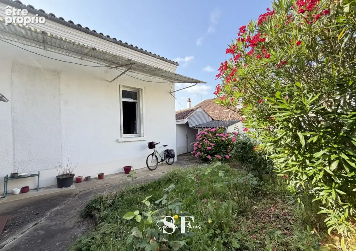 Agen - maison des annees 30 avec garage et jardin - photo 6