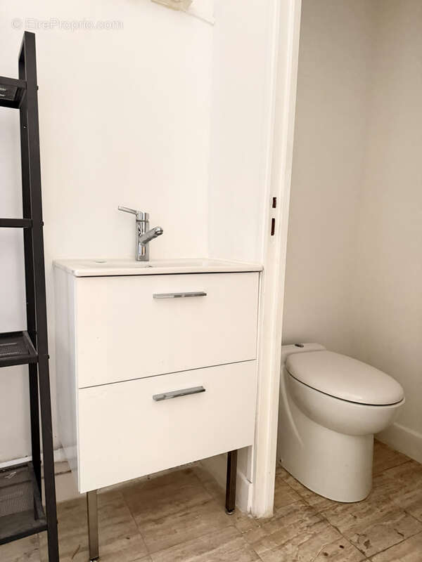 Commerce à PARIS-5E