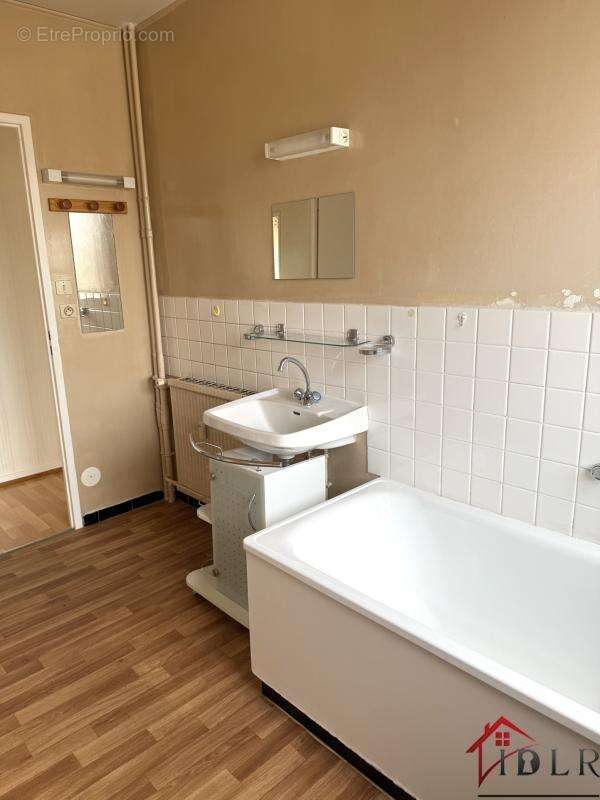 Appartement à CHANTRAINE