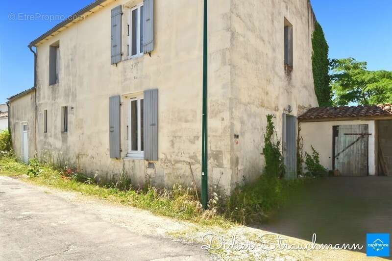 Maison à CIRE-D'AUNIS