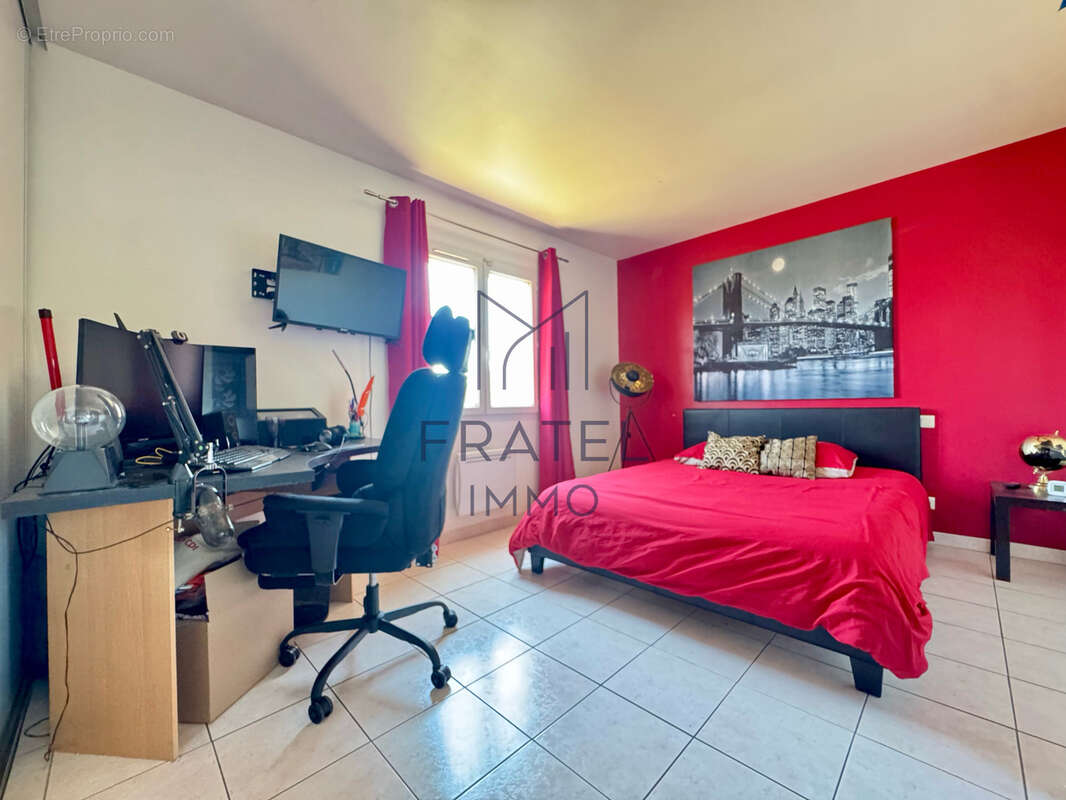 Maison à PINET