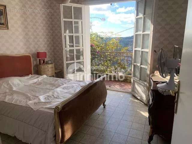 Maison à SAINT-ANDRE-DE-LA-ROCHE