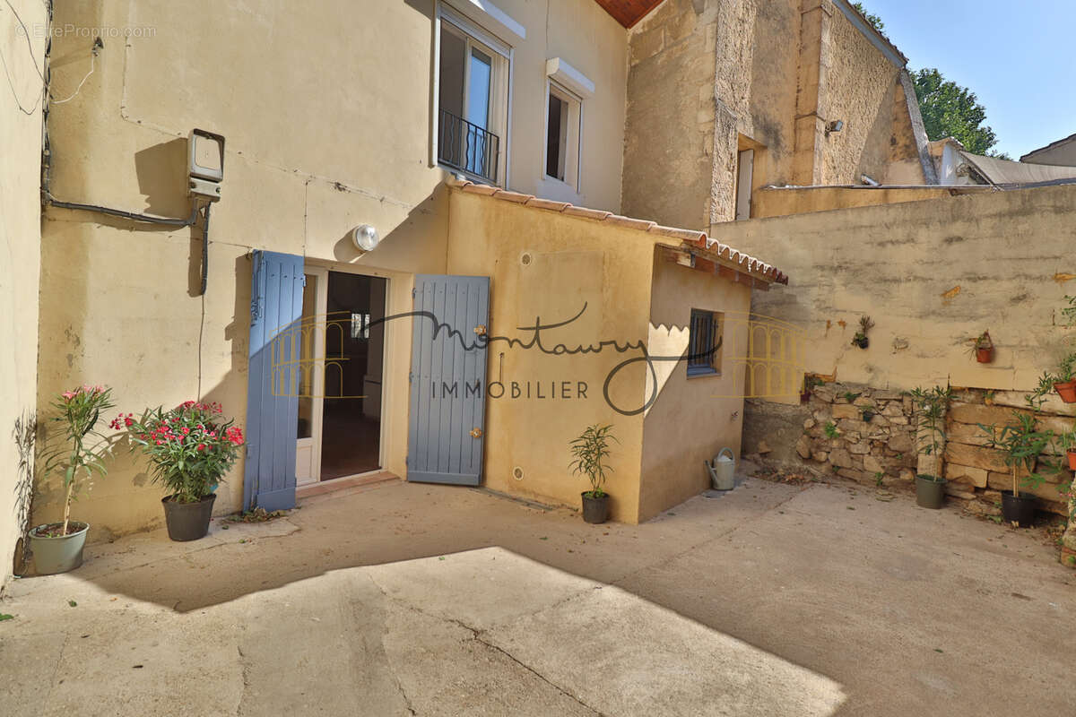 Maison à COMPS