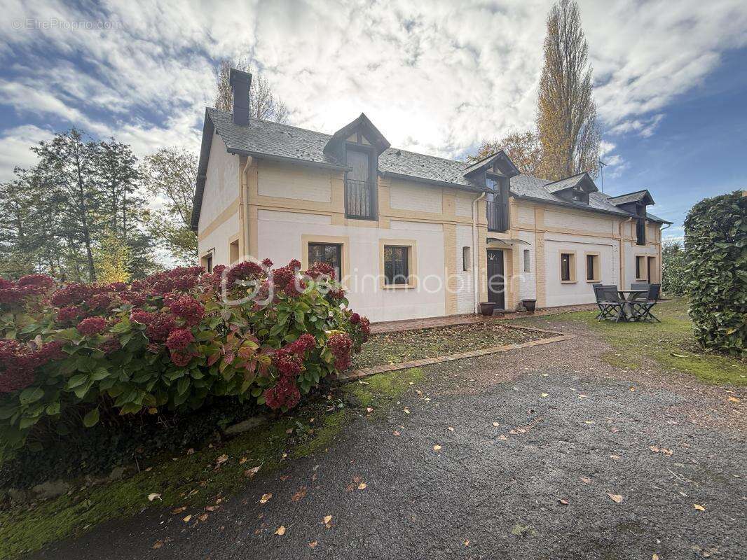 Maison à PONT-L'EVEQUE