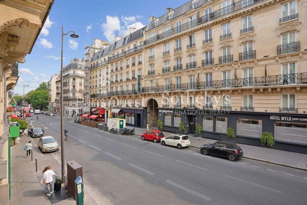 Appartement à PARIS-5E