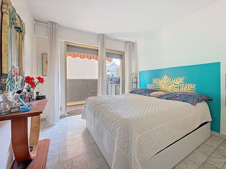 Appartement à LE CANNET