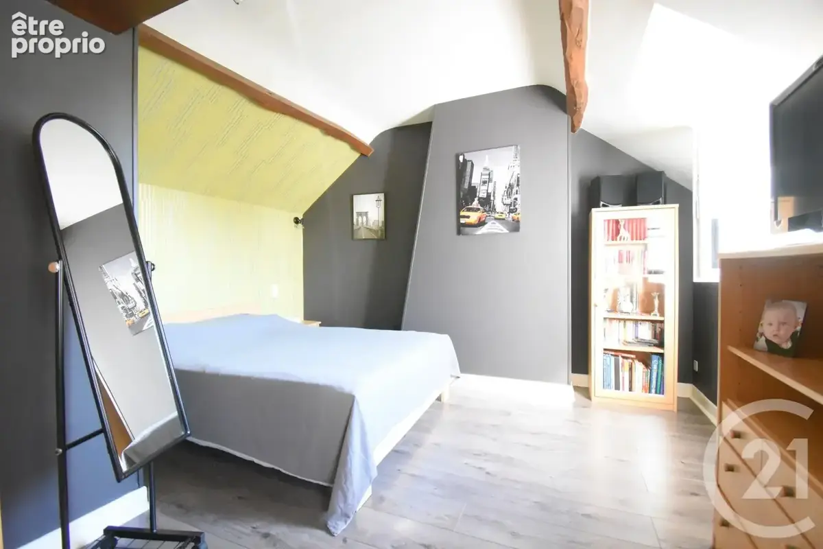 Maison 158 m² à Vendat  - photo 8