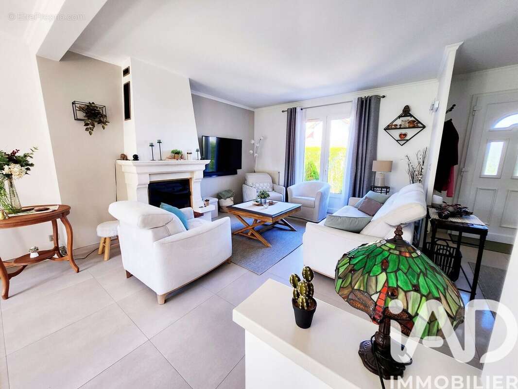 Photo 6 - Maison à MAURECOURT