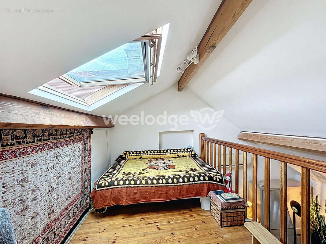 Maison à MAURECOURT