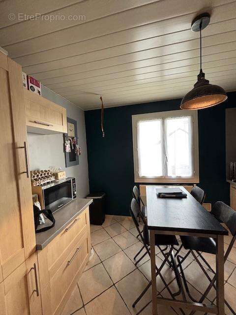 Maison à CIRES-LES-MELLO