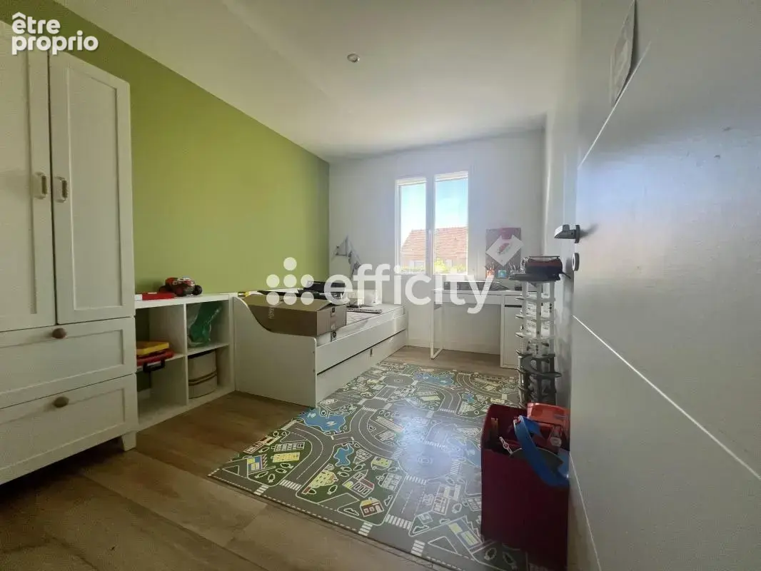 Maison 7 pièces 134 m² à vendre à Saint-Martin-Le-Beau (37270) - photo 4