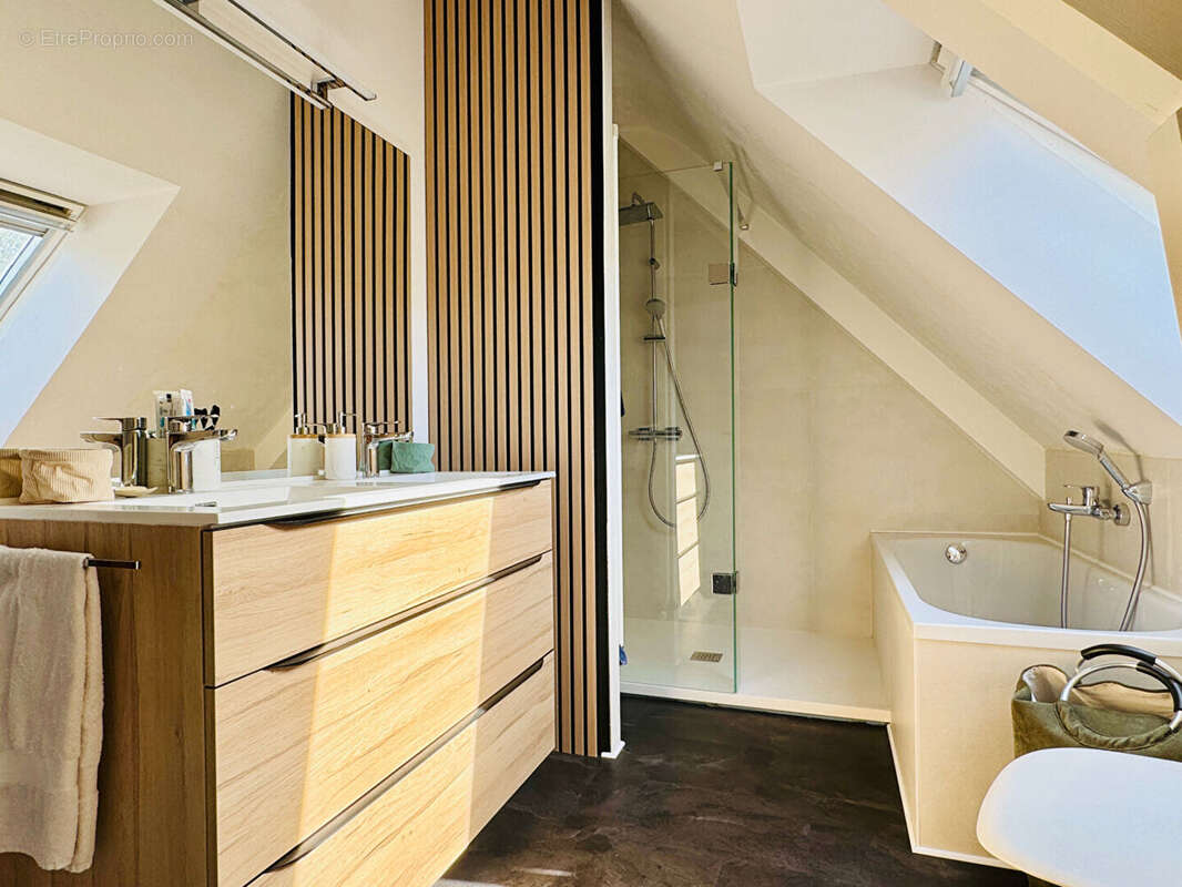 Maison à BAIN-DE-BRETAGNE
