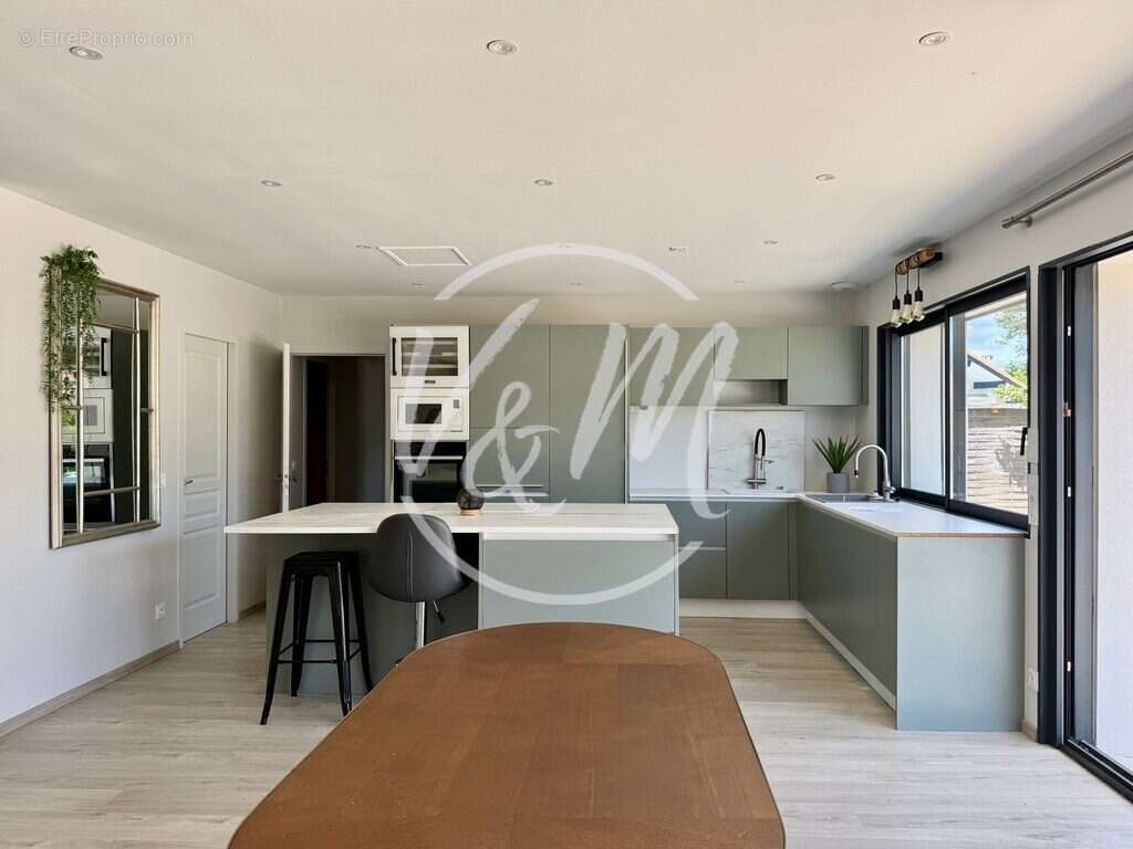 Maison 110 m² à Ares  - photo 4