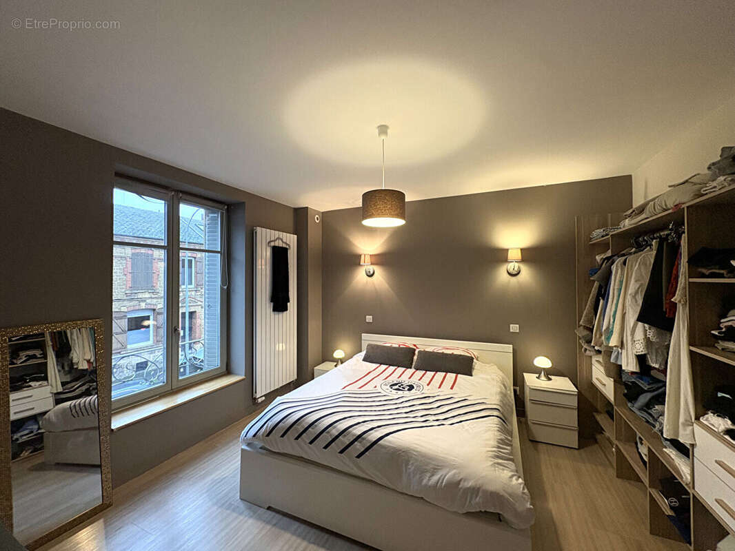 Maison à CHARLEVILLE-MEZIERES