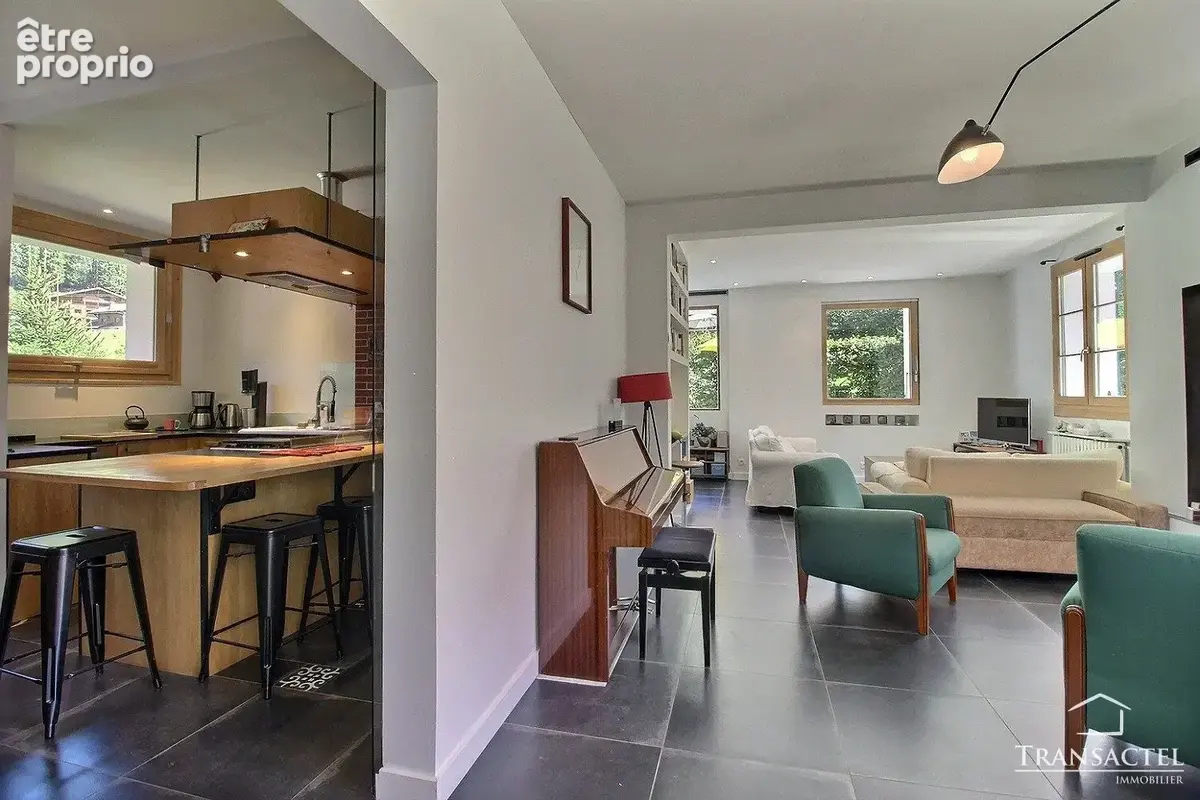 Maison 7 pièces 198 m² à vendre à Les Contamines-Montjoie (74170) - photo 4