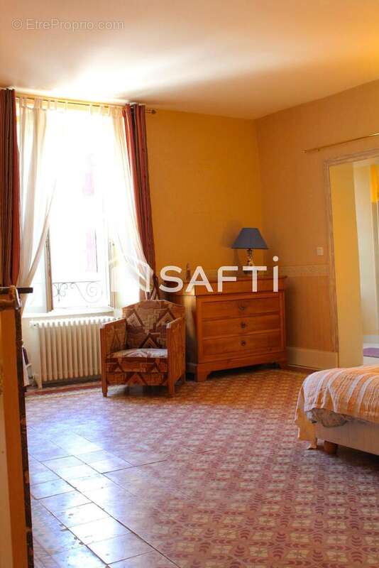 Maison 244 m² à Les Cabannes  - photo 4