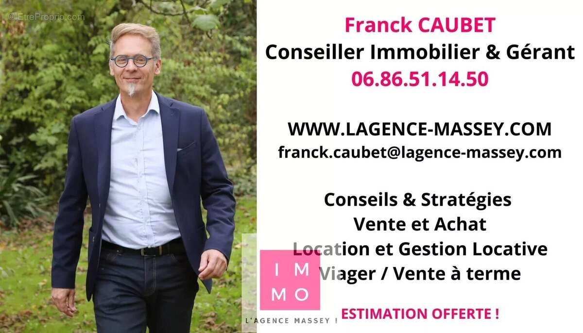 Maison à VILLECOMTAL-SUR-ARROS