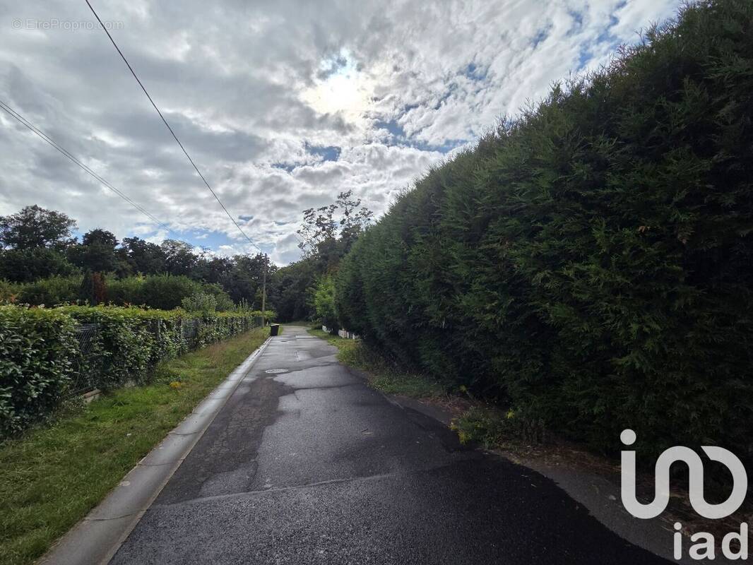 Photo 1 - Terrain à ASNIERES-SUR-OISE