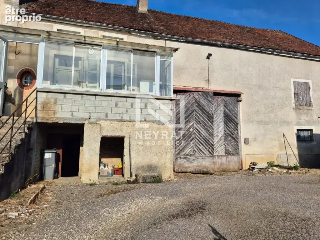 Maison 2 pièces 38 m² à vendre à Saint-Sernin-Du-Plain (71510) - photo 11