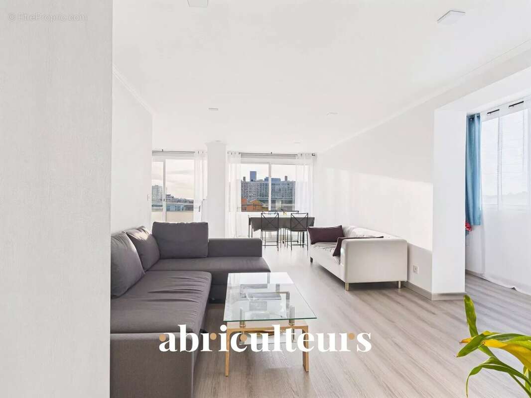 Appartement à MARSEILLE-9E