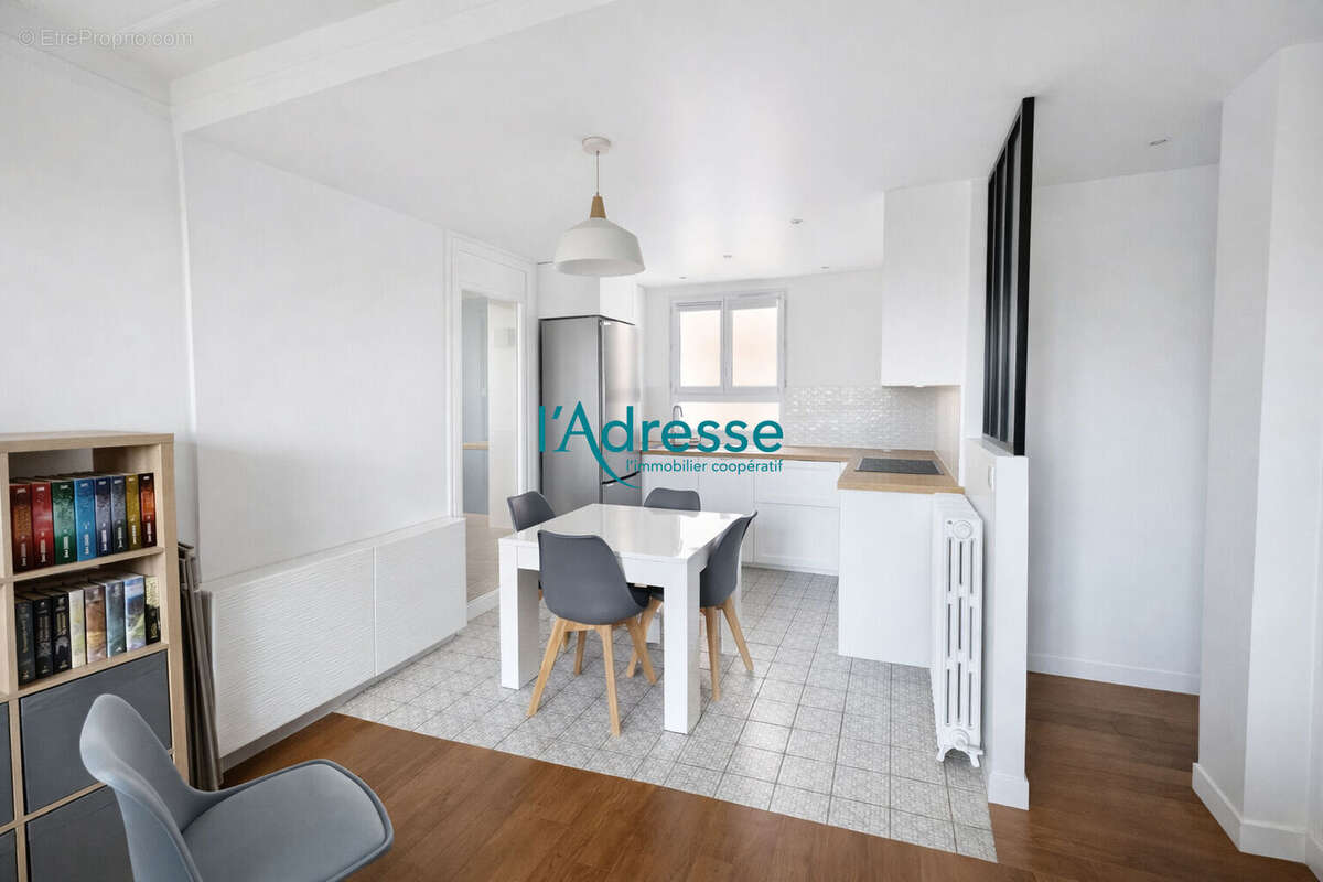 Appartement à NANTERRE