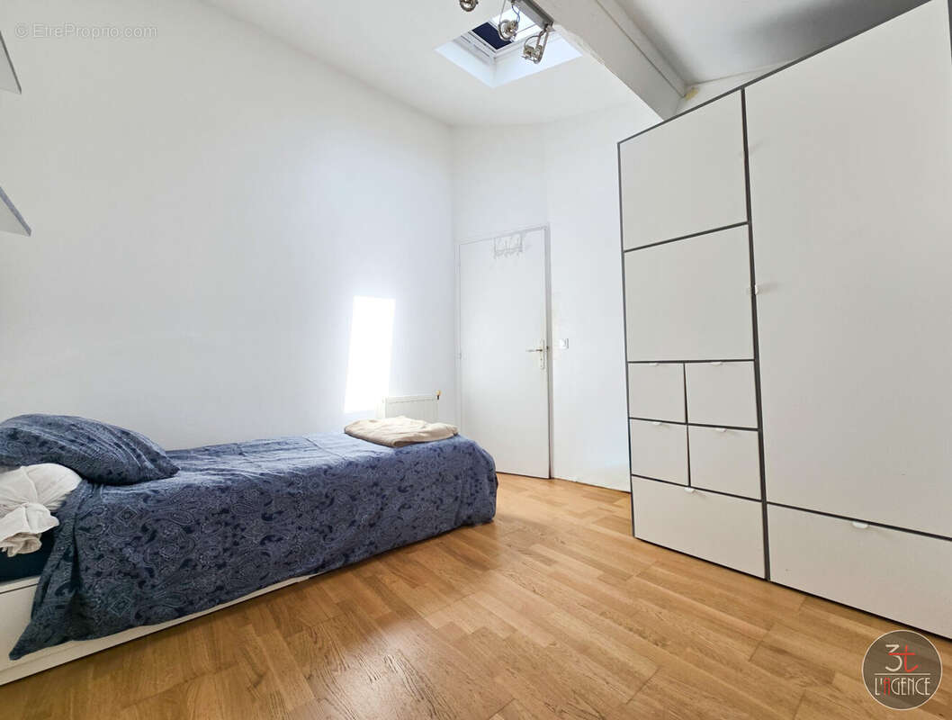 Appartement à FONTENAY-SOUS-BOIS