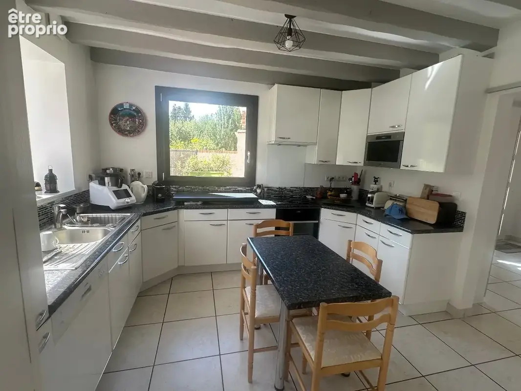 Maison familiale Buc - photo 11