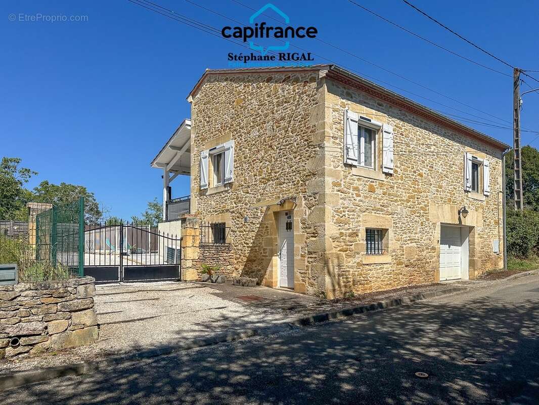 Maison en pierre à vendre 6 pièces FUMEL (47) de 120m2 environ avec piscine et garage - photo 3