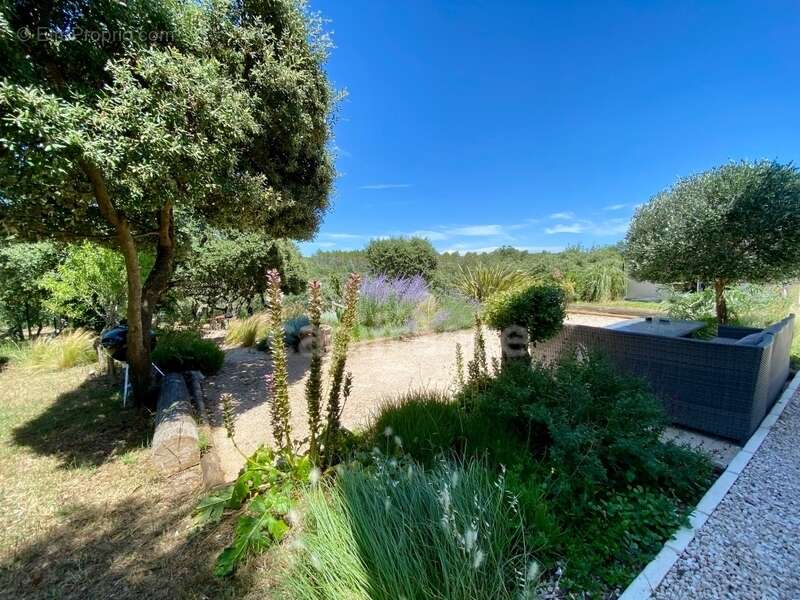 Maison à vendre avec vue panoramique à SAINT MAXIMIN (30) - photo 22