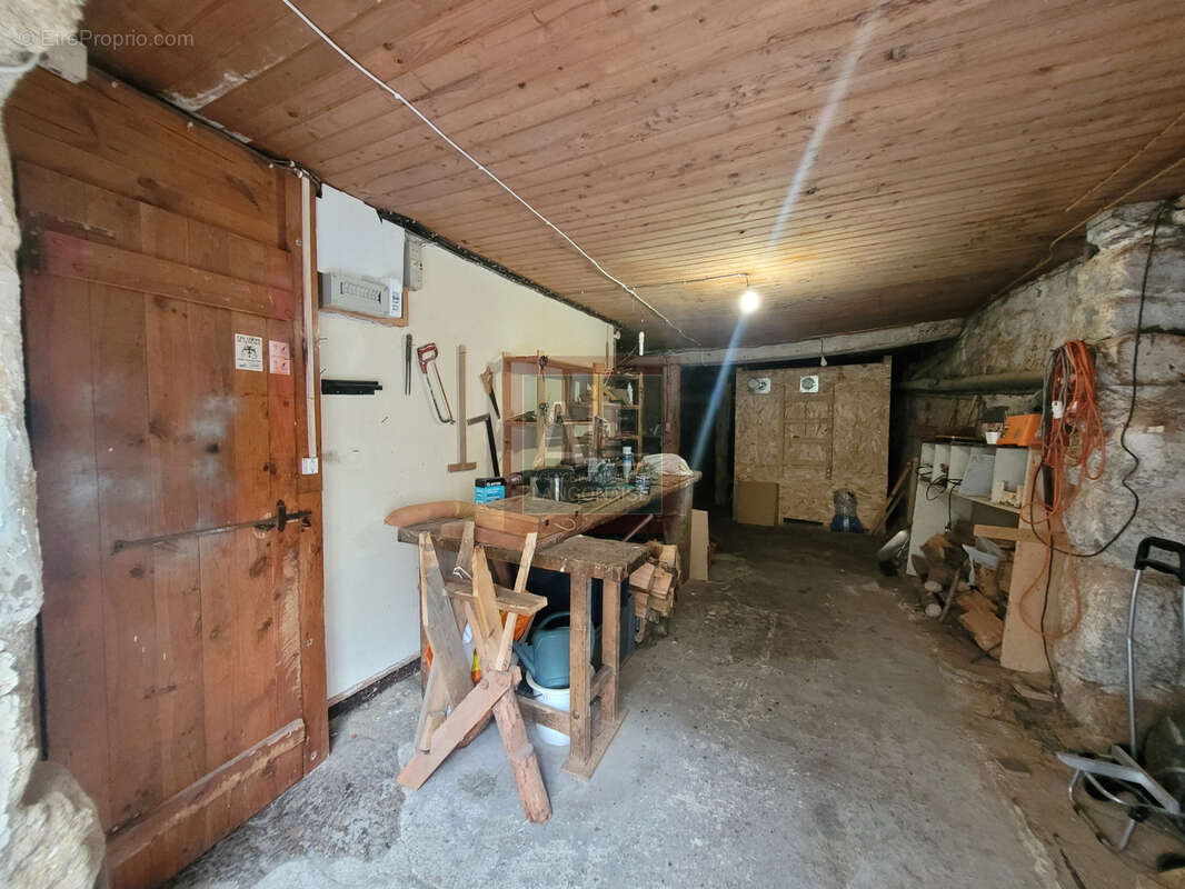Maison de village - photo 12