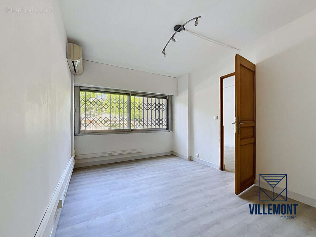 Bureau 2 - Commerce à MONTPELLIER
